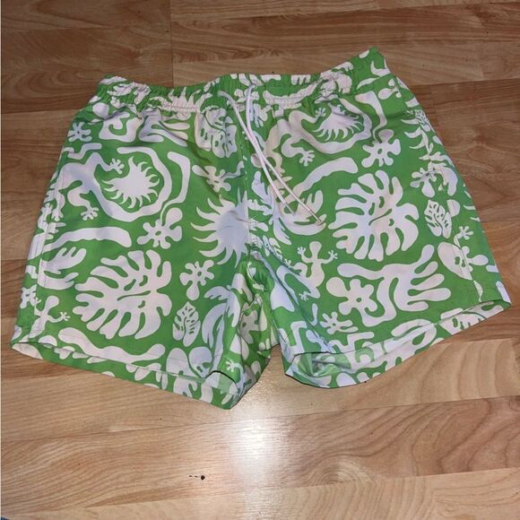 ASOS Men's Green & White Tropical Swimsuit Board Shorts - Picture 2 of 9